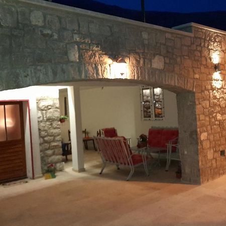 Stone House In Buljarica Villa Petrovac Ngoại thất bức ảnh