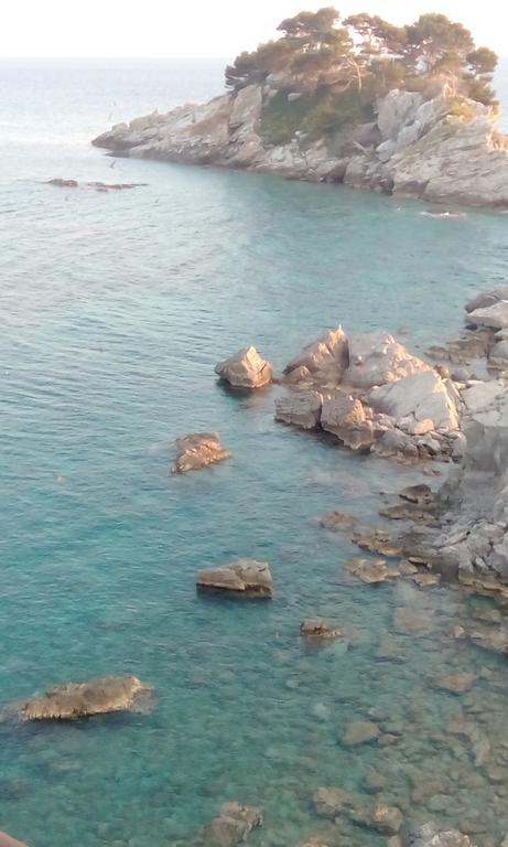 Stone House In Buljarica Villa Petrovac Ngoại thất bức ảnh