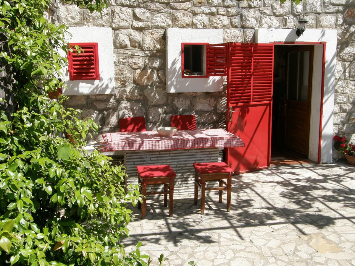 Stone House In Buljarica Villa Petrovac Ngoại thất bức ảnh