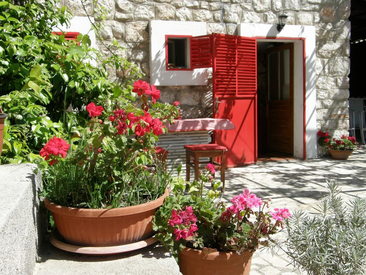 Stone House In Buljarica Villa Petrovac Ngoại thất bức ảnh